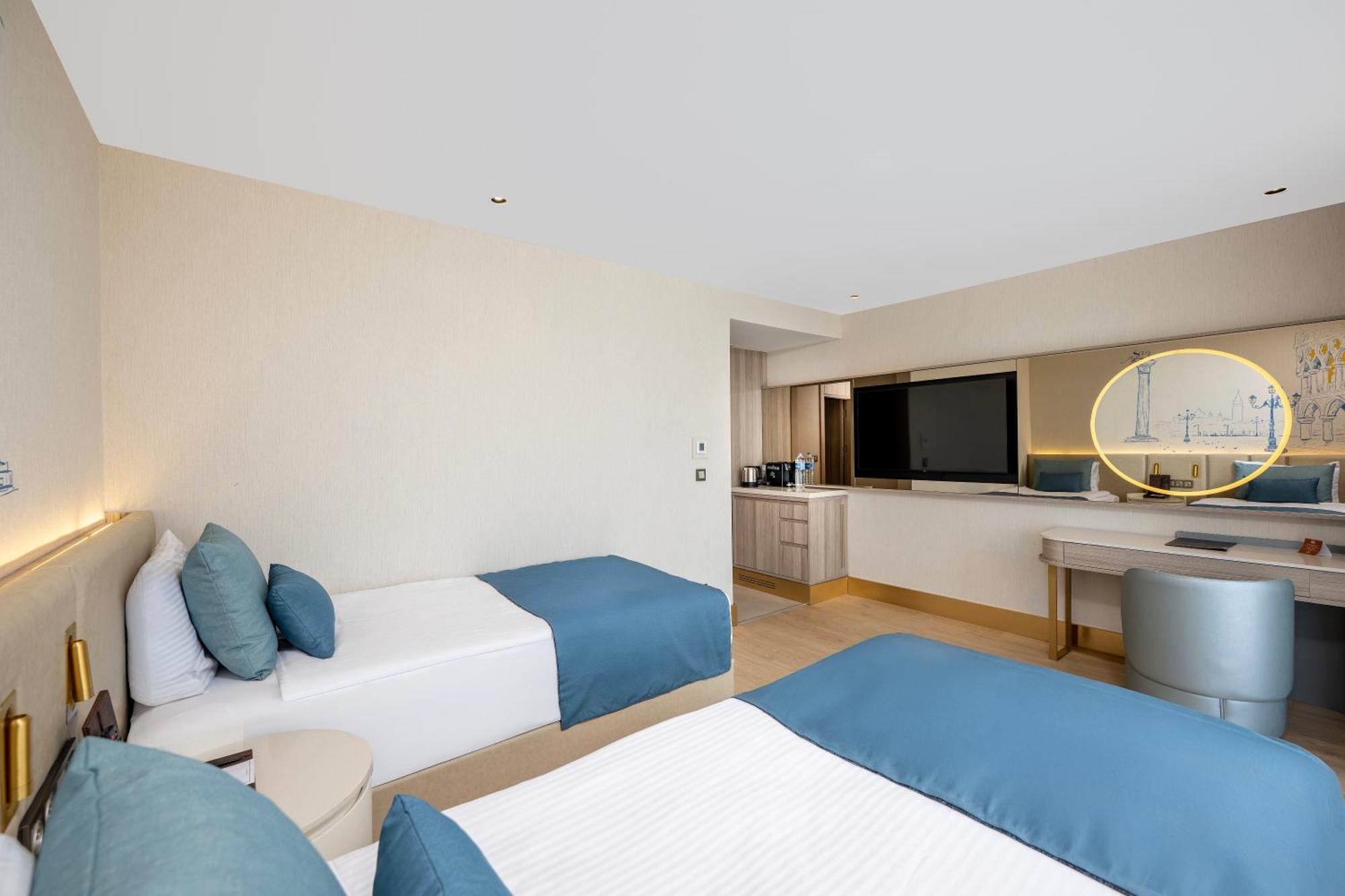 Deluxe Room with Terrace,1706856942:JPEG